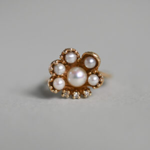 Bespoke 14ct gold pearl and diamond clam shell ring