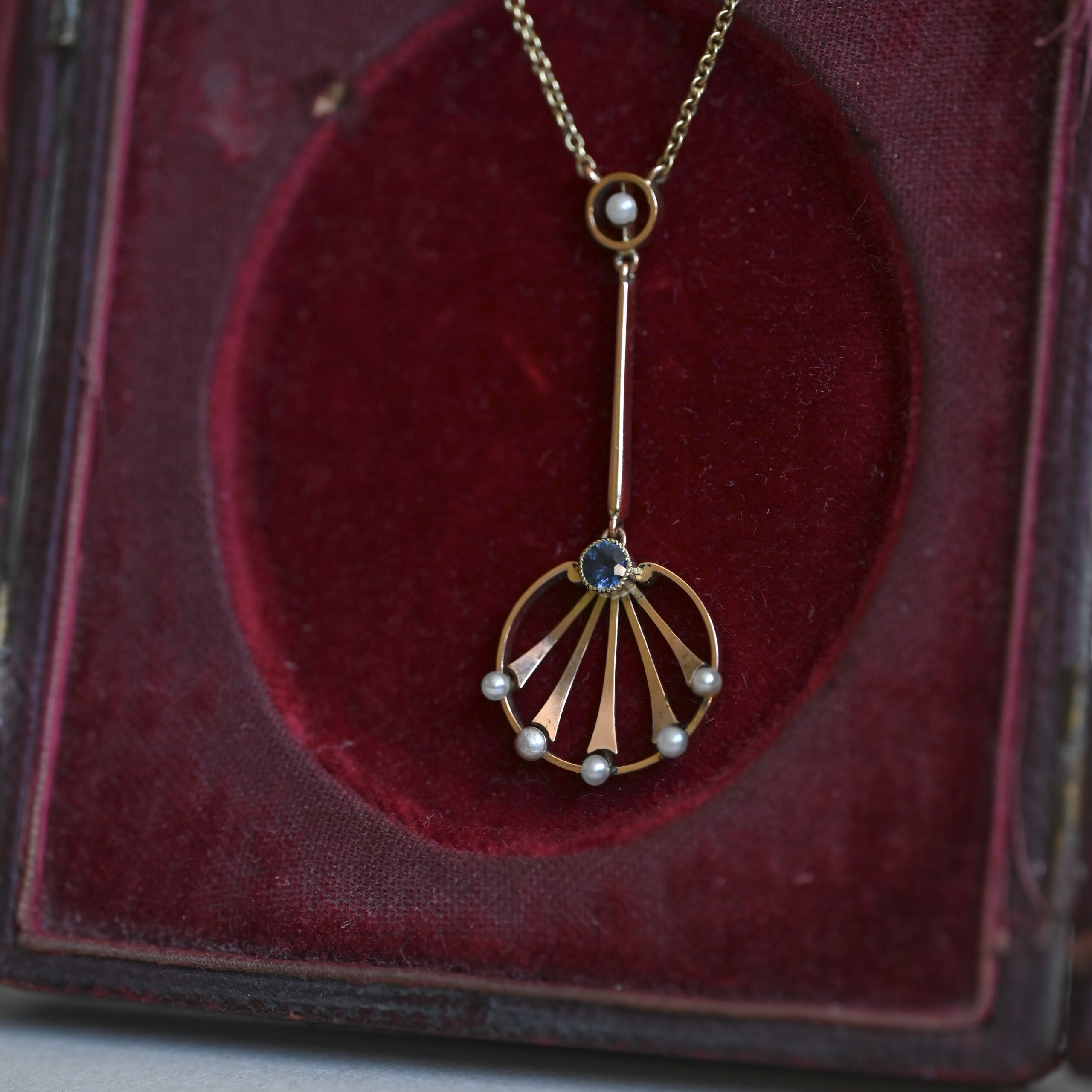 Antique Edwardian 15ct gold sapphire and pearl necklace c.1910 - Image 2