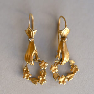 Pair of 9ct gold Victorian design hand and garland drop earrings, c.1980s