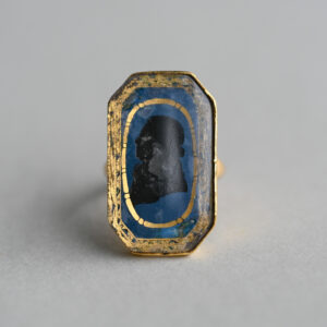 18th Century Swedish Silhouette and Églomisé Portrait Ring