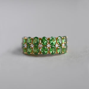 Aesthetic 9ct gold contemporary tsavorite and mini diamond ring