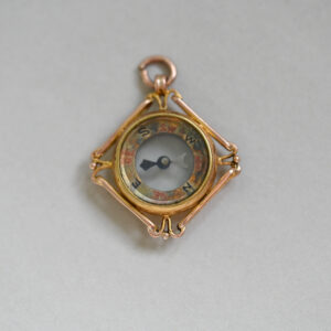 Art Deco 9ct gold compass pendant charm, Chester, 1929