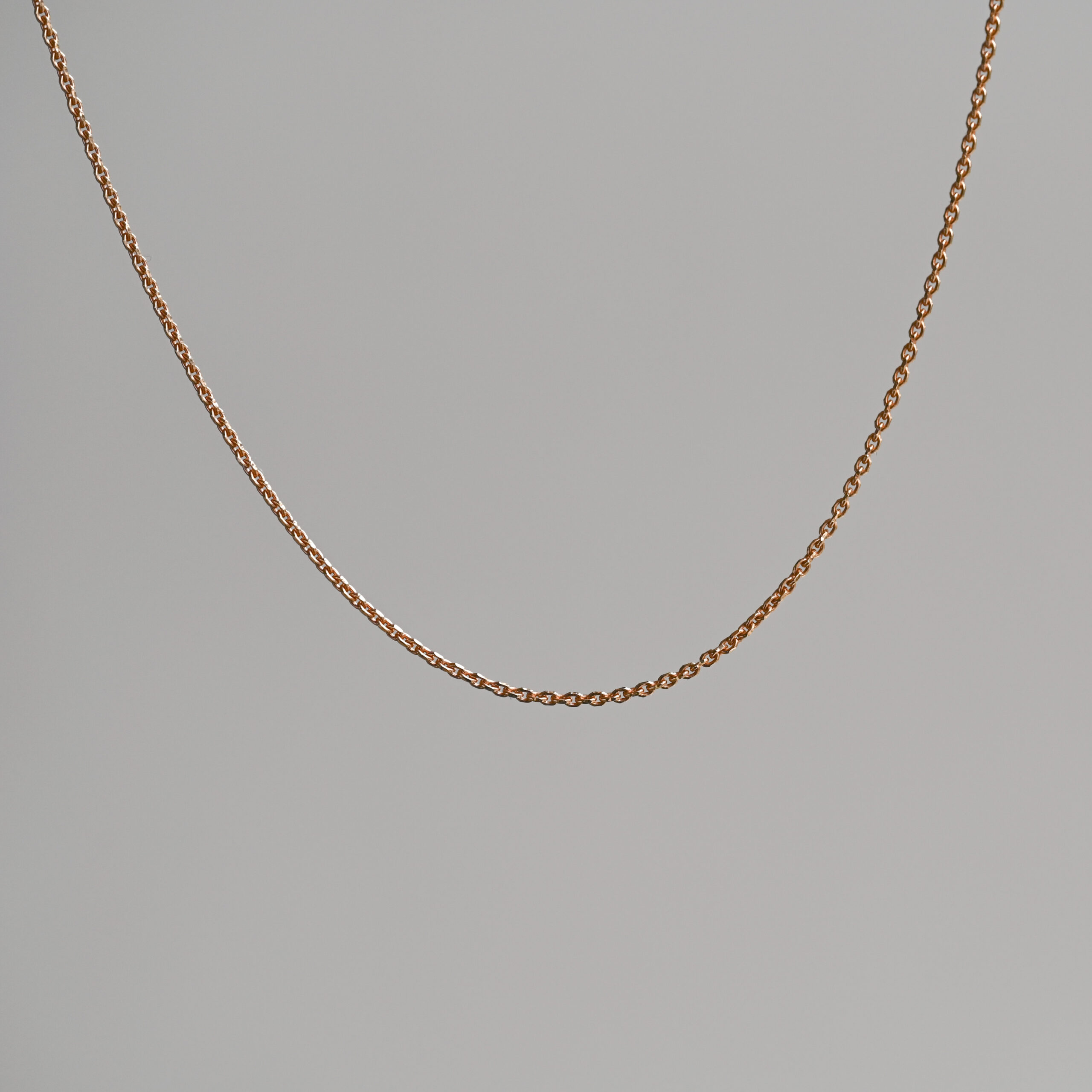 Contemporary 18ct gold skinny chain with lobster clasp