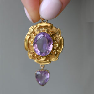 Exquisite Victorian 18ct gold amethyst pendant with suspended heart drop, C.1870s