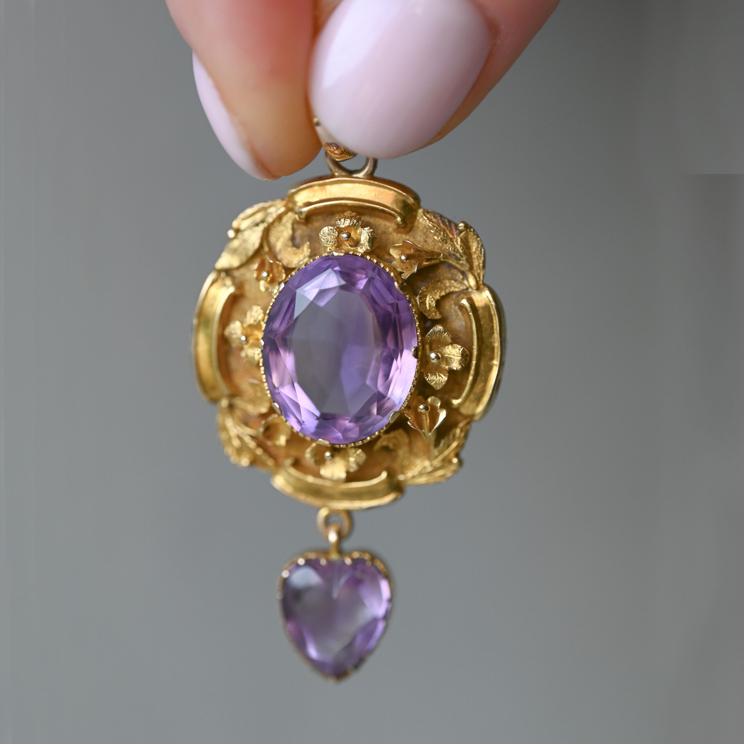 Exquisite Victorian 18ct gold amethyst pendant with suspended heart drop, C.1870s