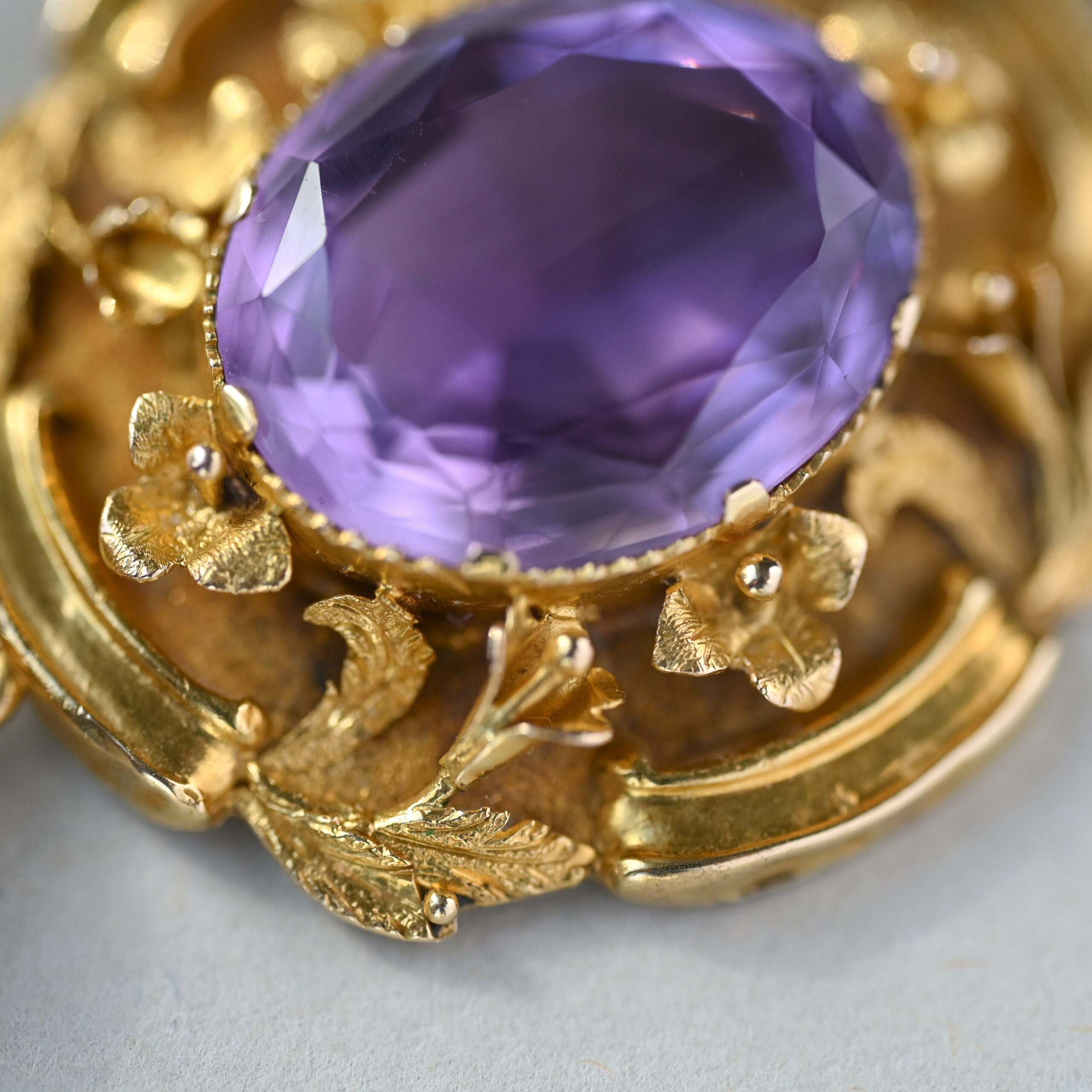 Exquisite Victorian 18ct gold amethyst pendant with suspended heart drop, C.1870s - Image 3