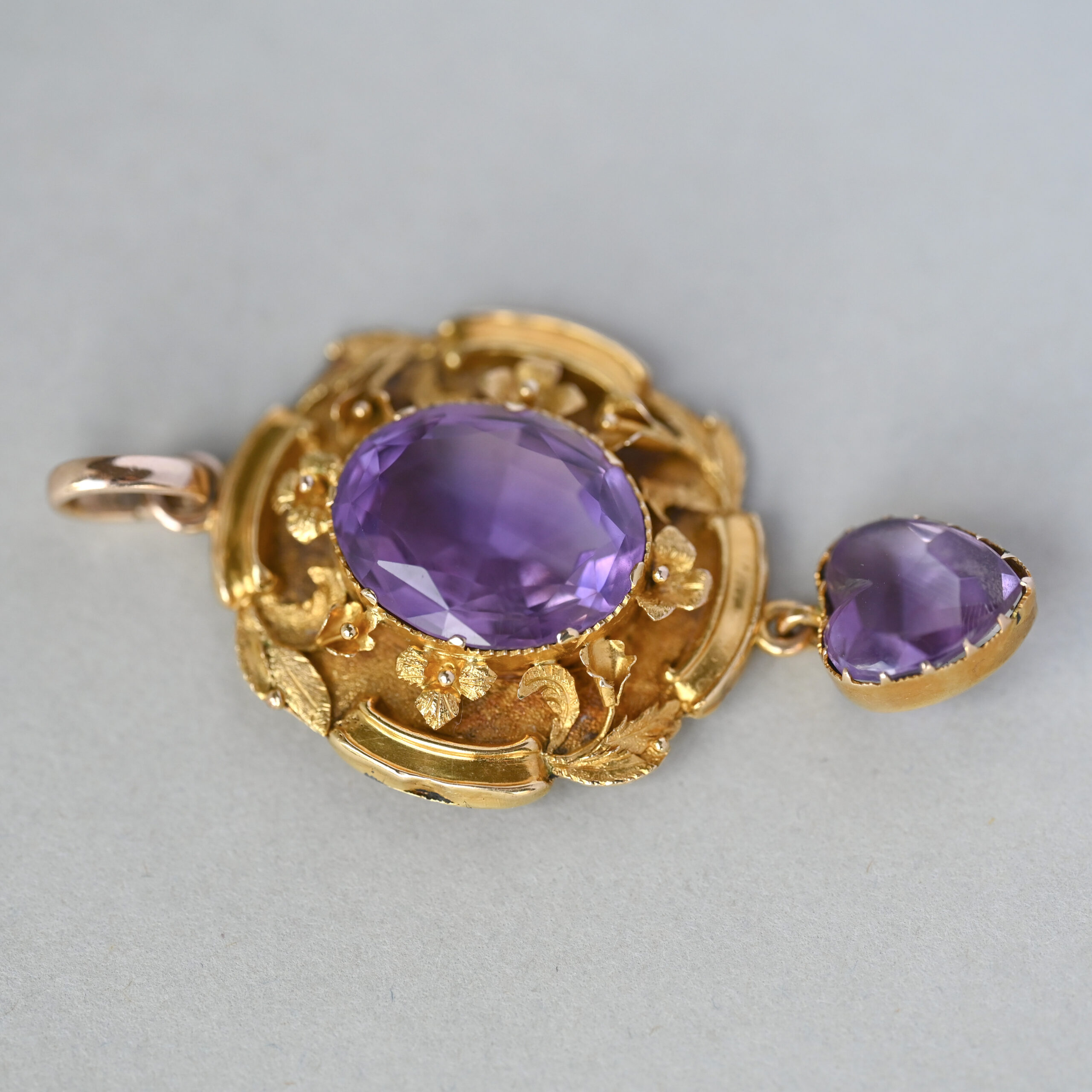 Exquisite Victorian 18ct gold amethyst pendant with suspended heart drop, C.1870s - Image 2