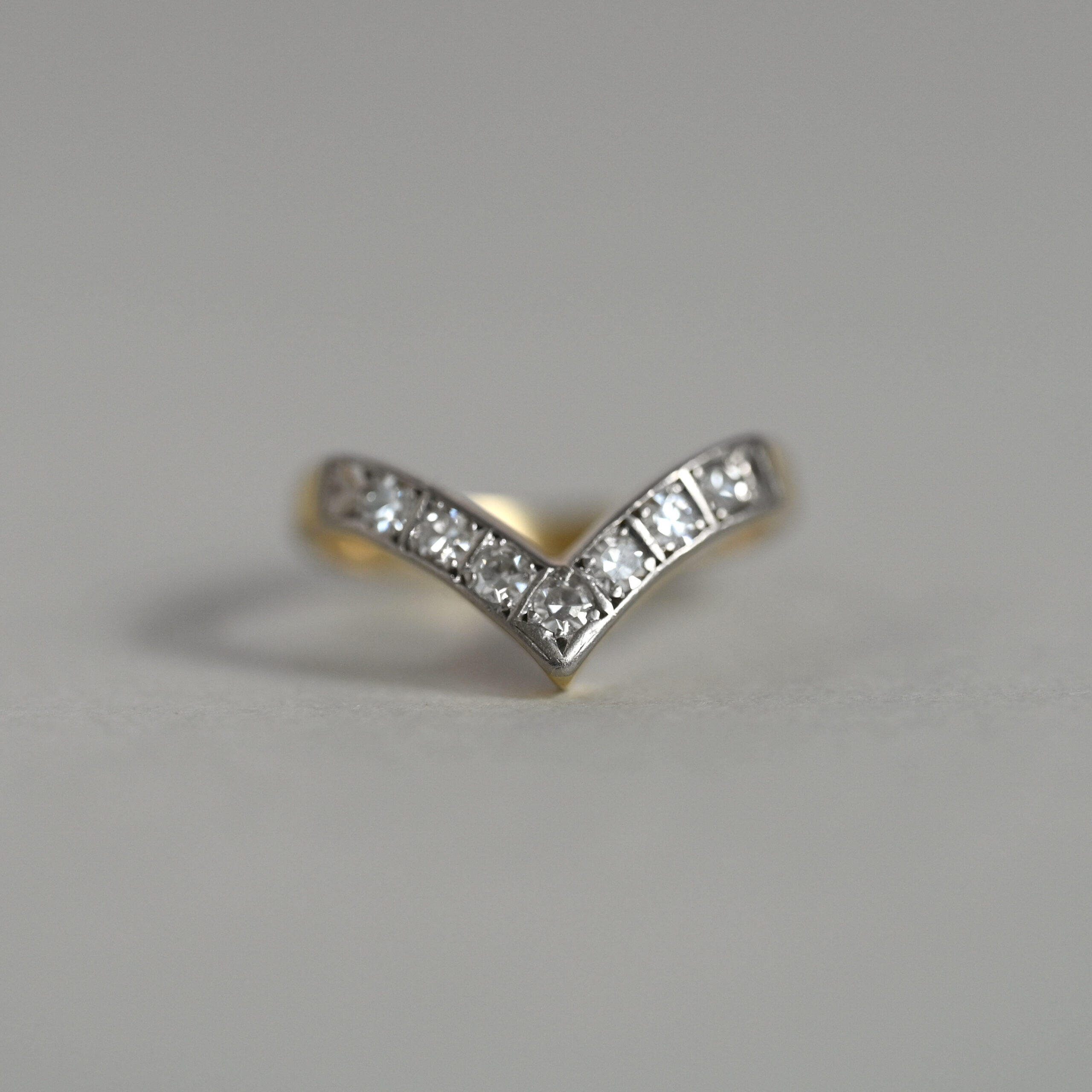 Classic 18ct gold diamond chevron ring
