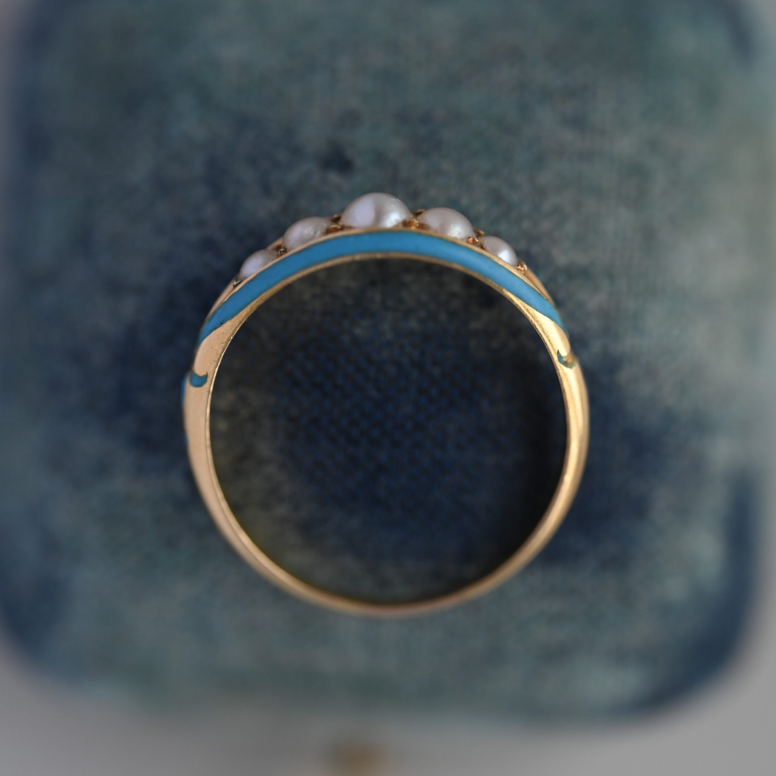 Victorian 18ct gold pearl and enamel ring, c.1860s - Image 3